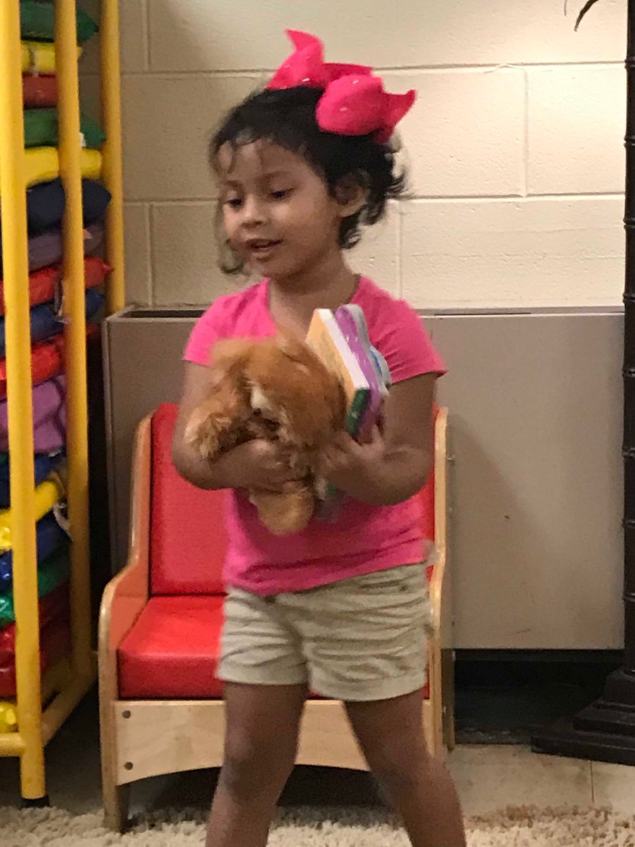 teacheskids's tweet photo. Learning to love books and read to a buddy! #readersinthemaking โฆ@EaglesSouthwestโฉ https://t.co/UJ3CPcFCVf