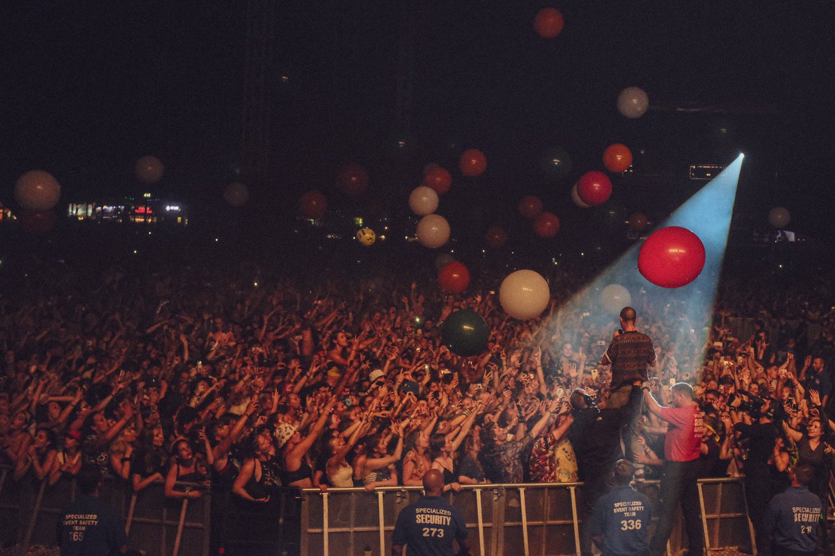 bastille's tweet photo. Reading // August 25 https://t.co/j3leIQr9OT