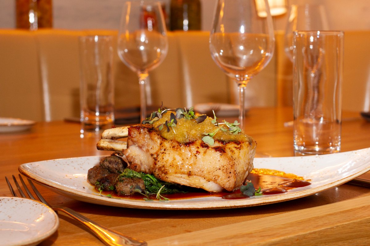 Enjoy a taste of heaven for dinner tonight with our Barley Brined Pork Chops - Served with deer creek buckwheat gnocchi, mustard greens, and citrus fennel agrodolce for a hint of sweet and sour.
UrbanFarmerphl #DinnerIsServed #PorkChops