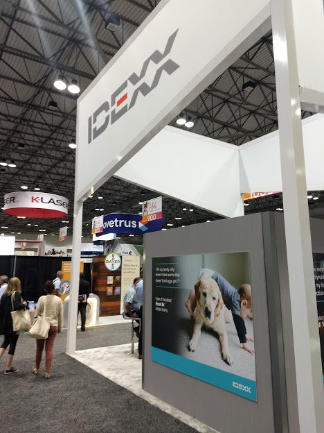 LibertyExpo's tweet image. WORTH THE WAIT-As promised, here is the finished product of our install and dismantle job of the @IDEXX booth at the @fetchdvm360 Conf. 2019 at the @AramarkCity! Contact us for your installation labor needs! 
#eventprofs #Fetchdvm3602019 #fetchdvm360conference #kansascity