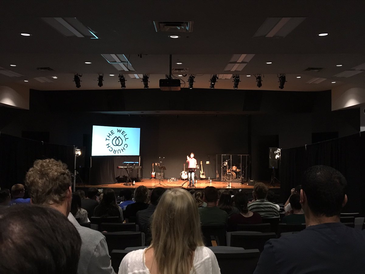 SalvadorBlanco3's tweet photo. So awesome to see @EthanMcCreary expound God’s Word at @thewellhsv launch last night! Great job @C_P_Caldwell in leading in Christ-centered worship. 

If we can reach the campus, we can reach the world! https://t.co/CbPaOtjbfR
