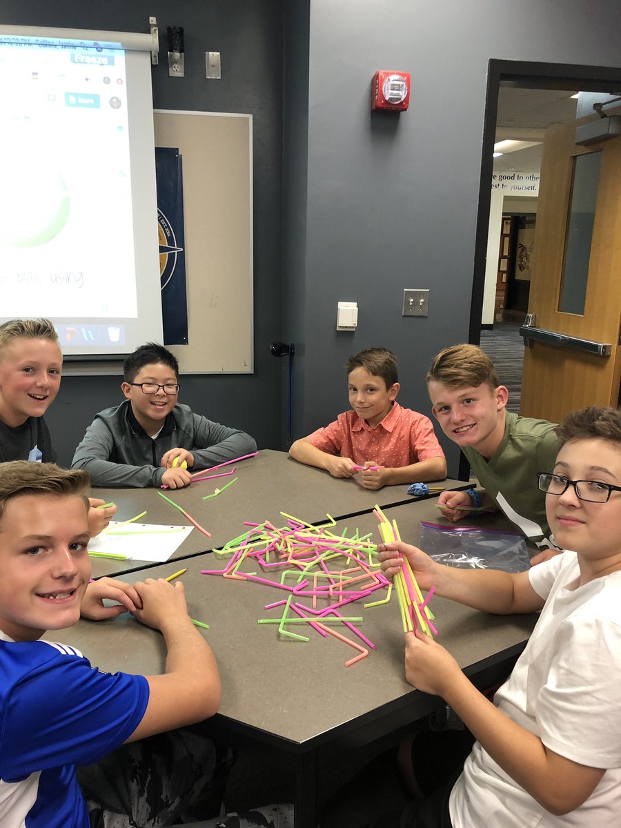collins6crew's tweet photo. 6th grade summit students using the 4 C’s... #SMSCompass https://t.co/5K83JocCUj