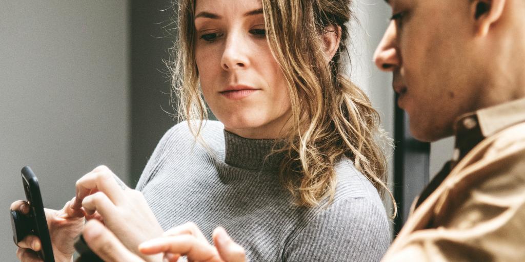 In the digital age, banks &amp; credit unions must strategically shift from being a product-driven organization to an organization focused on customer-focused #omnichannel digital experiences. 

Discover the ROI of experience-driven banking → hubs.ly/H0kjDhN0