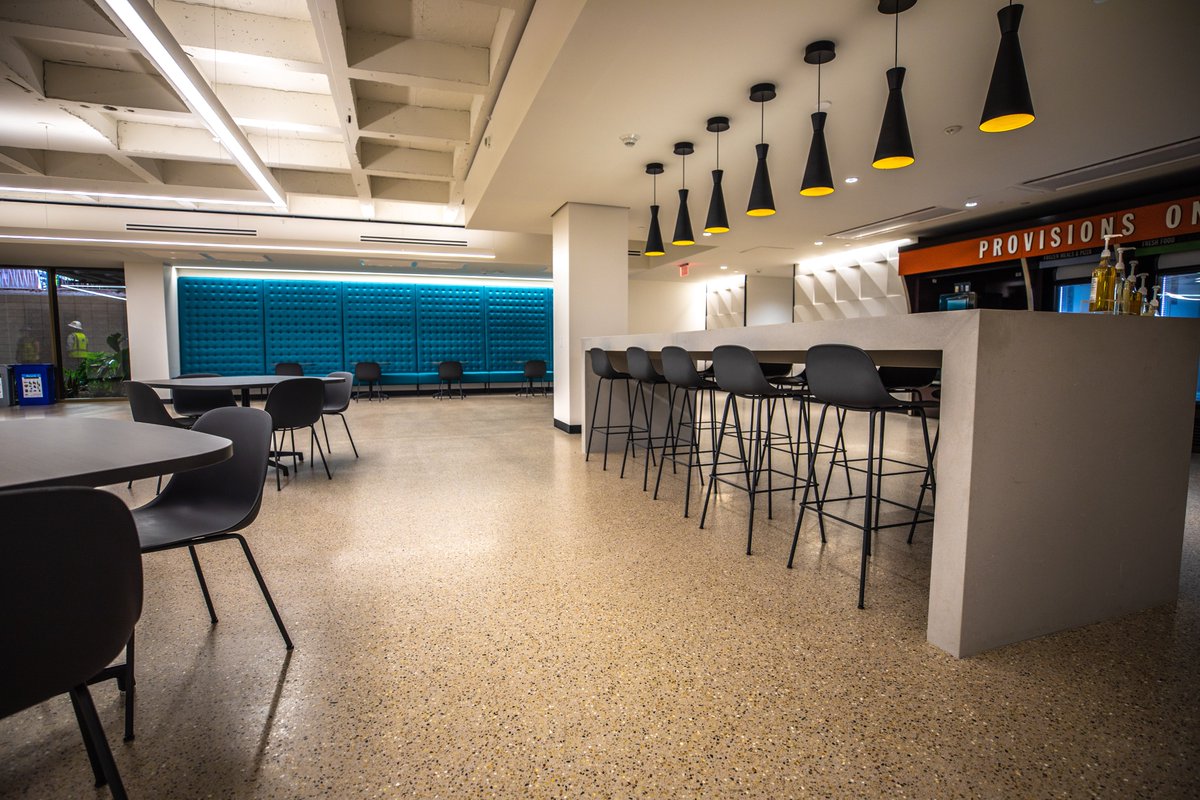 cisinphx's tweet image. It’s just the beginning of what’s to come.” @ASULibraries  Hayden Library opens the Concourse level in time for the fall semester.

Check it out: asunow.asu.edu/20190822-sun-d…
@ASU #HaydenLibrary #Hayden2020 #ASU