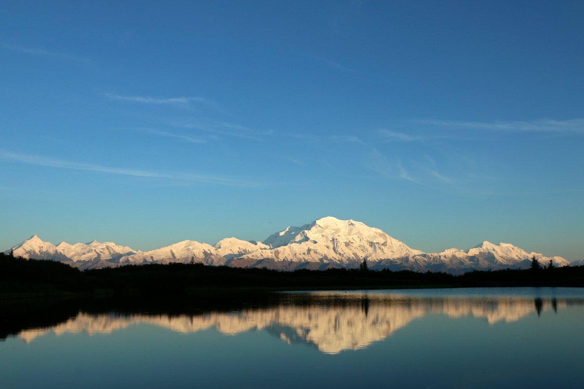 DenaliNPS's tweet photo. The @NatlParkService turned 103 yesterday!!!
Perhaps take some time today to reflect on the foresight and dedication of those who worked so hard to preserve the places we now cherish so much.
#FindYourPark #NPS103 #DenaliNationalPark #grateful #reflectionpond
📸NPS/Frank Jahn https://t.co/OUxXnFyNAN