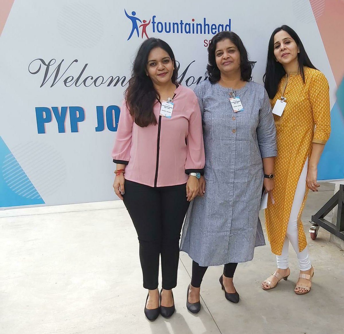 UnnatiRao3's tweet photo. #sharingsessions #enhancedpyp 
#PYPGUJNET #PYPJOBALIKE  sharing ideas and teaching strategies by @calorx @aischoolindia @NavrachanaS @fountainheadschool
Glad to be a part of  #collaboration and  #supportingstudentagency.  #professionaldevelopment #sharing #bestpractices https://t.co/zvhwI3Iy3p