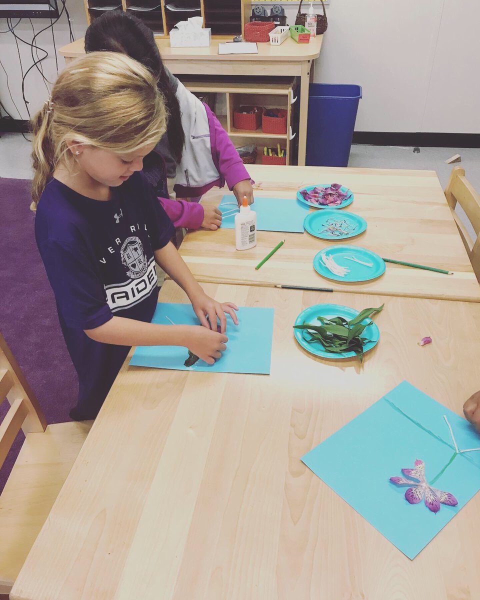 RRA_Raiders's tweet photo. Ms. Taylor’s Montessori class completed an outdoor lesson on identifying plant parts. Students used their science journals to draw and label the various parts then came inside to dissect the flowers that were collected. #montessori #raidersdoSTEM #STEM #PLTW https://t.co/hzwfP9UWo5
