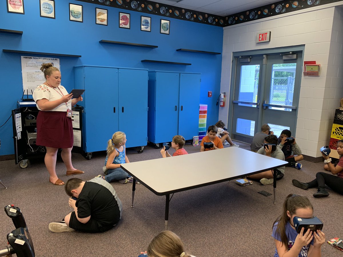 PSConrow's tweet image. Ms. Smith doing her first ever VR lesson to launch the 5th grade Native American ALU! #LATIC