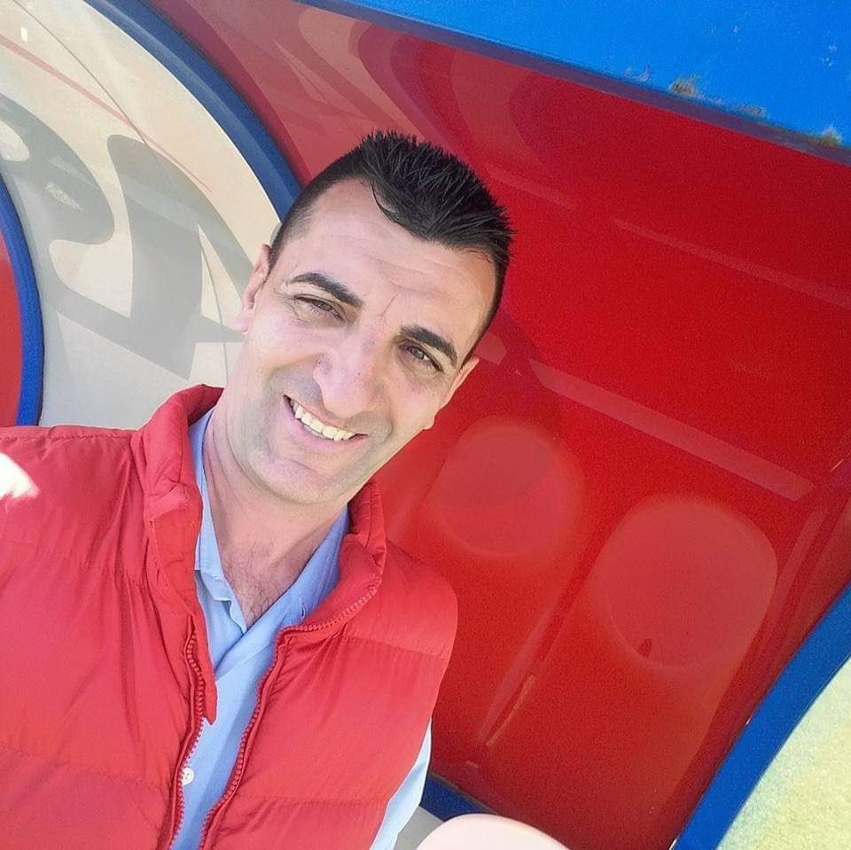 Nuestro trabajador Joaquín Villegas está desaparecido desde ayer. Pedimos ayuda a todos nuestros aficionados para encontrarlo. Cualquier noticia que tengáis sobre su situación compartirla por favor con la Policia.