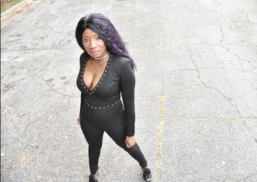 iamkimberlywebb's tweet photo. Sometimes you have to take the road less traveled! ๐ ๐ธ#j_petti_photography #PhotoShoot #Pictures #Photography #Actor #Actress #ActorLife #CharacterShots #Model #Modeling #Nikond5500 #Nikon #Camera #Melanin #Mac #Makeup #Bebe #BebeBabe #CatSuit #Onesie #Motivation #Inspiration https://t.co/9r6bdBgbbC
