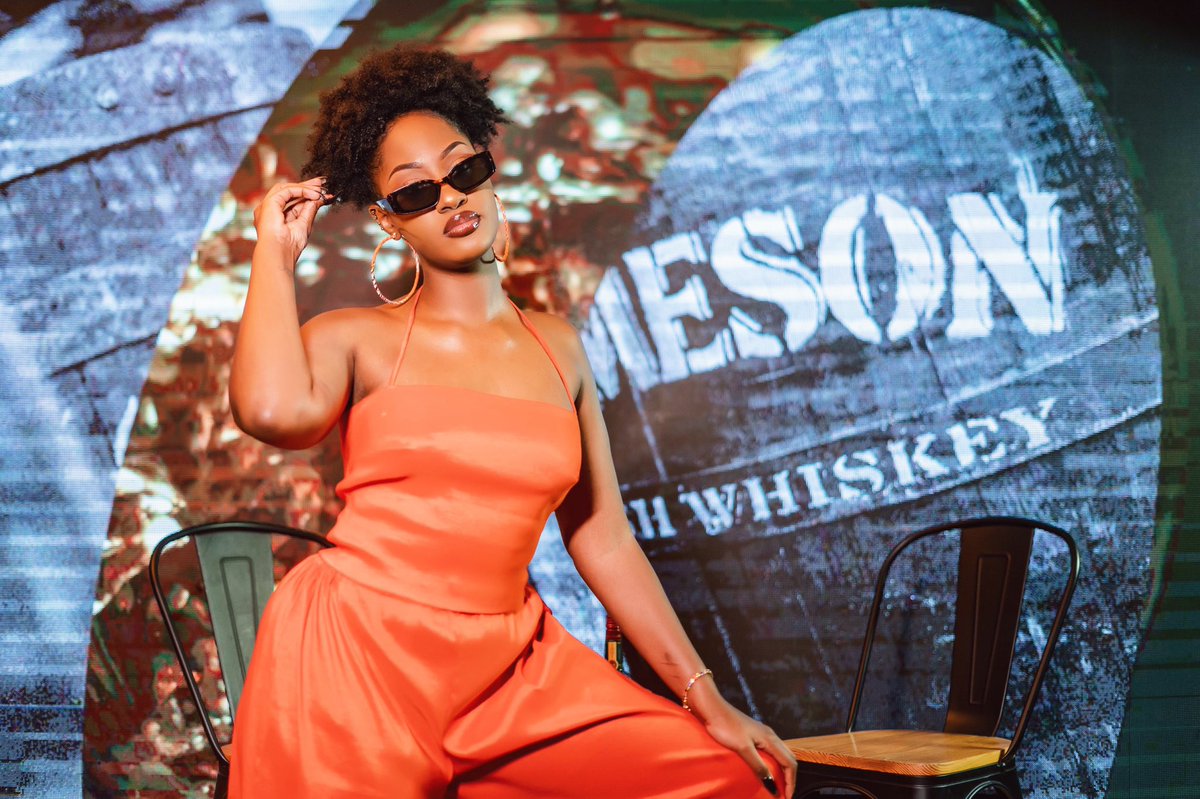 temsbaby's tweet image. Sweeet like.......