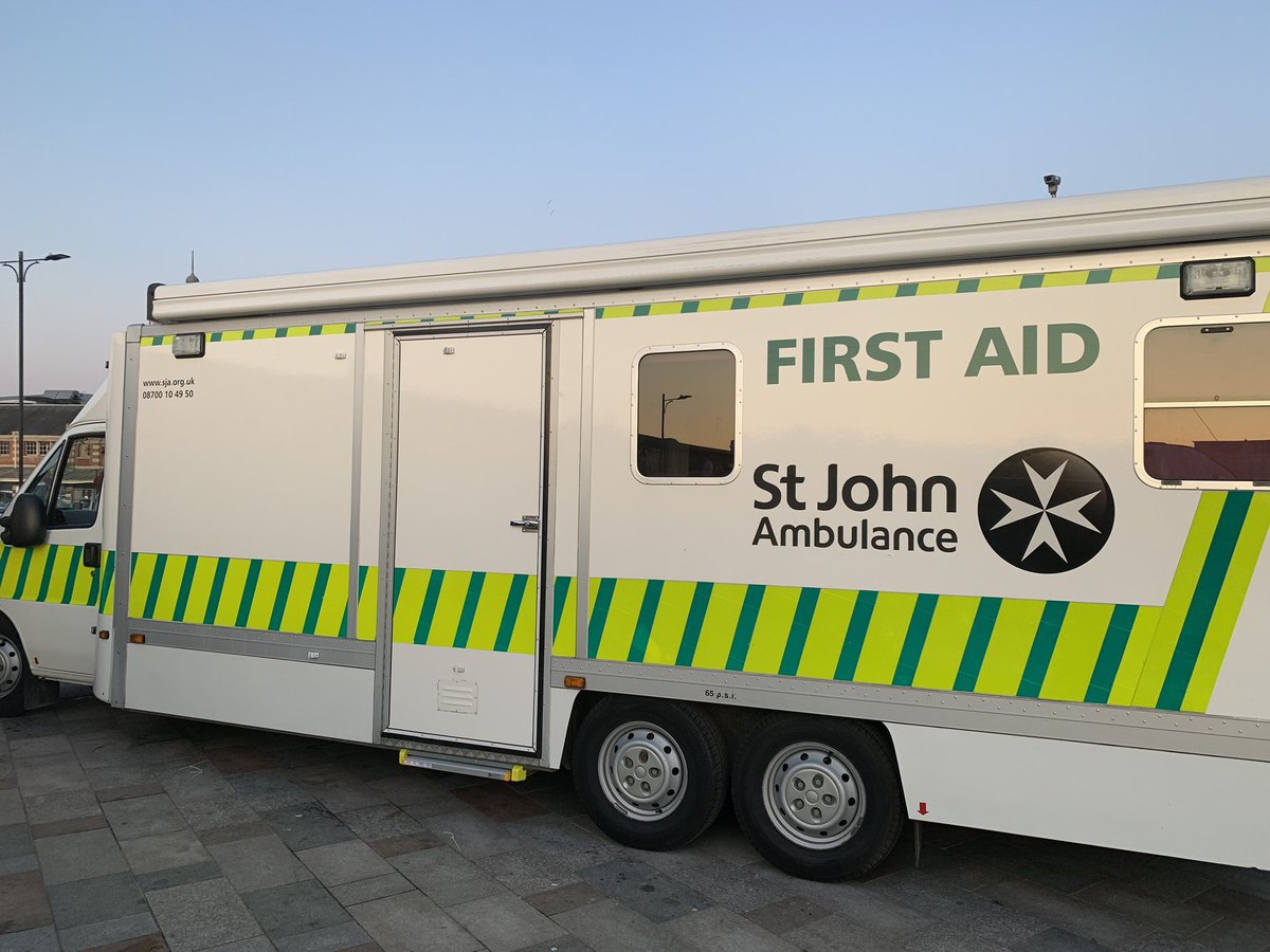 SJA_Southend's tweet photo. That’s a wrap! Over 250 patients seen, treated and returned to their day. 

Over 50 referred to other appropriate care pathways, thanks to @SouthendCCG 

The cadets from @SJA_SouthendYth were amazing!

We even appeared on @5_News!

#StJohnPeople #TheDifference @SJAEast https://t.co/NM2URPRom8