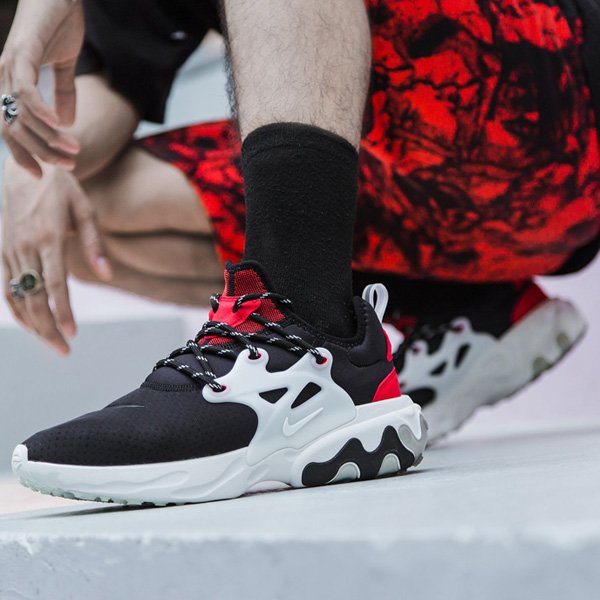 Nike React Presto 'Chatty Matador 