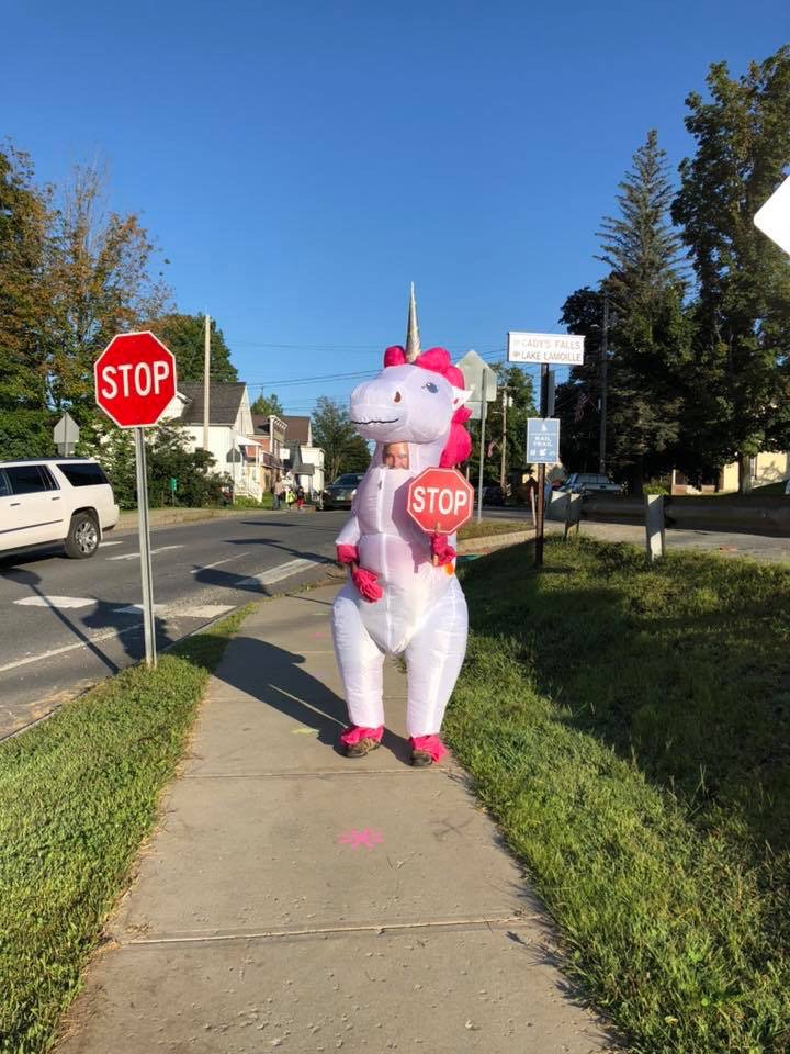 LamoilleNorth's tweet photo. Welcome back to school at Hyde Park Elementary! @HPESHAWKSVT @gcouros #lamoillelearns #lamoillenorth https://t.co/JkHpYiG4He