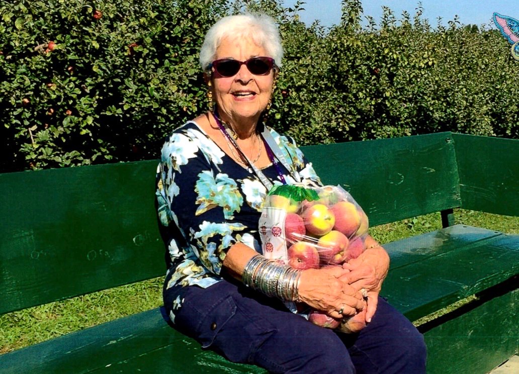 On September 15, we're celebrating the 40+ years of service Barbara Cantor has given to young families in our community.
Got pics or an appreciation note? Send to pittcdc@jccdet.org so we can include it in a special book to gift her! jccdet.org/event/celebrat…