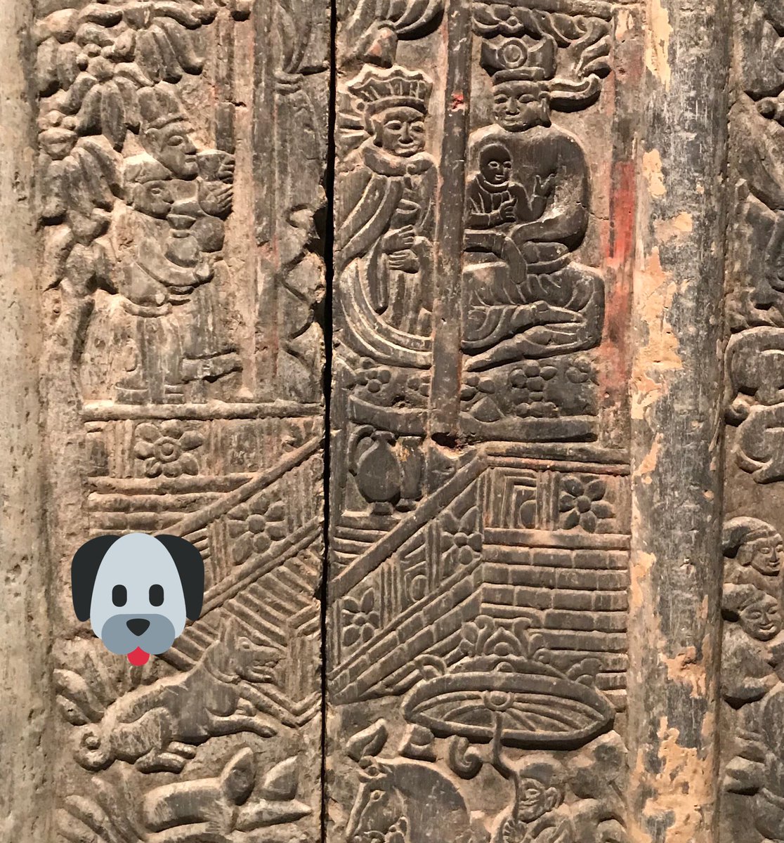 xujnx's tweet photo. On this 6th-c sarcophagus of a Sogdian couple in China, dogs are represented at both the beginning and end of the deceased’s life: 🐶lies in front of the steps of a house where the husband is born; 🐶🐶see off the souls of the couple crossing the bridge between earth and heaven. https://t.co/wxbvh2U5ox