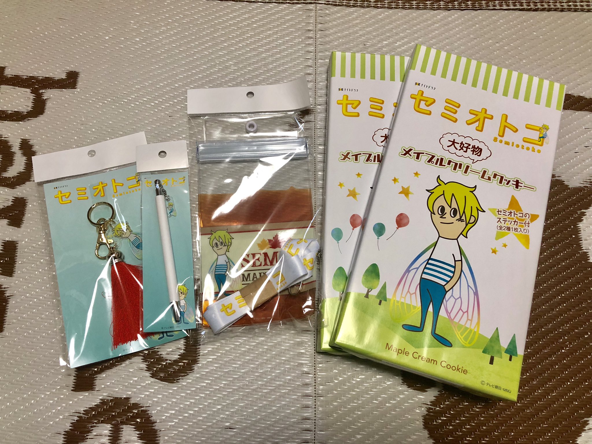 りえ やっと我が家にもセミオくんグッズ届いた ボールペン使うか悩む もう1本買っておけばよかったかなぁ セミオトコ セミオトコグッズ 山田涼介 T Co Uiytndxx3h Twitter