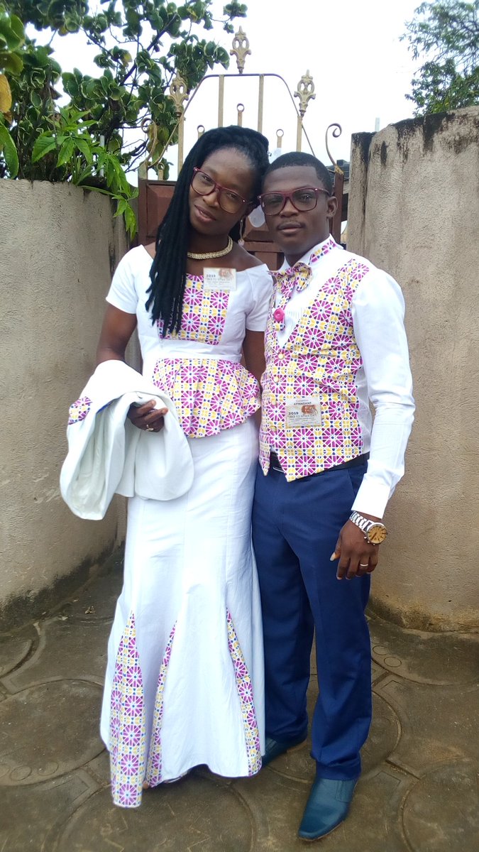 saga_84's tweet photo. #LoveNeverFail2019 Convention of Jehovah's Witnesses. Greetings from Mr and Mrs Idun to the world. We live your all. https://t.co/sosicv3q4O