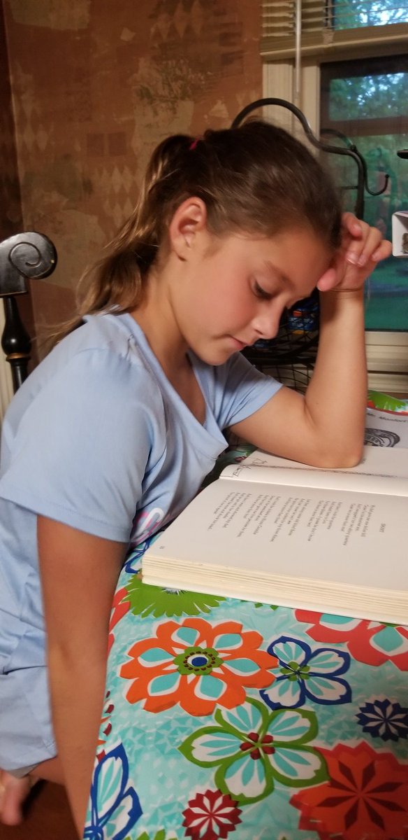 jeff_shoemaker's tweet photo. I love the evenings when she reads to me. #dadlife #dadwithdaughter #readingtime https://t.co/N35tTkpzdZ