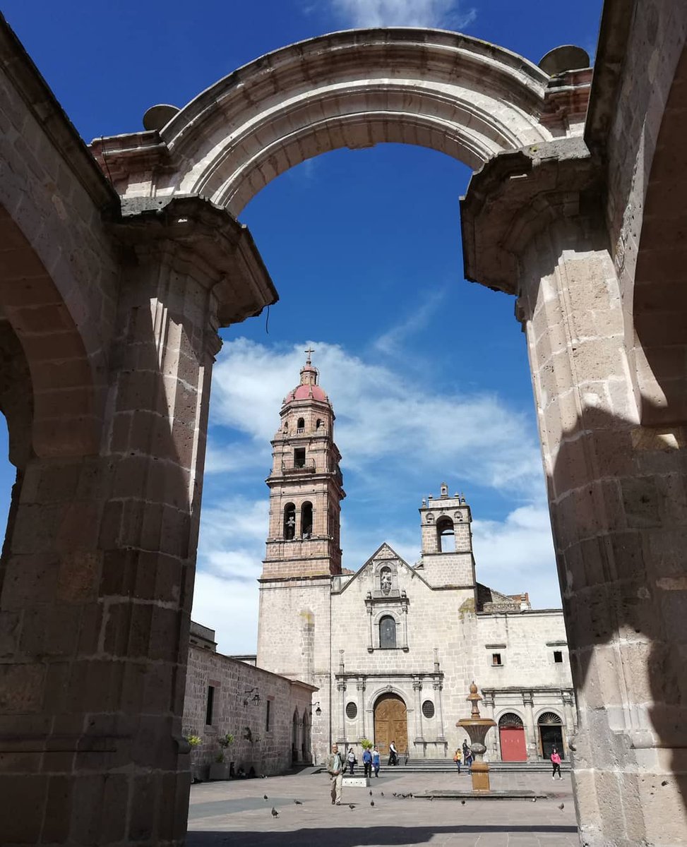 En la Plazuela de San Agustín hay grandes experiencias a la espera de que las descubras.

#VenAMorelia y disfruta tu verano con nosotros:
| bit.ly/2Wg5ewZ | 

📷 vía @lupiz_dc