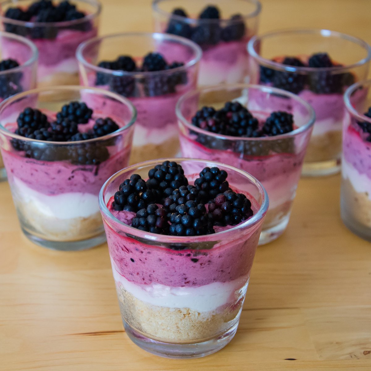 MixMunch's tweet photo. Really last blackberry dessert and I'm done 😁... Blackberry minicheesecakes in a glass https://t.co/g28fGoPJl9