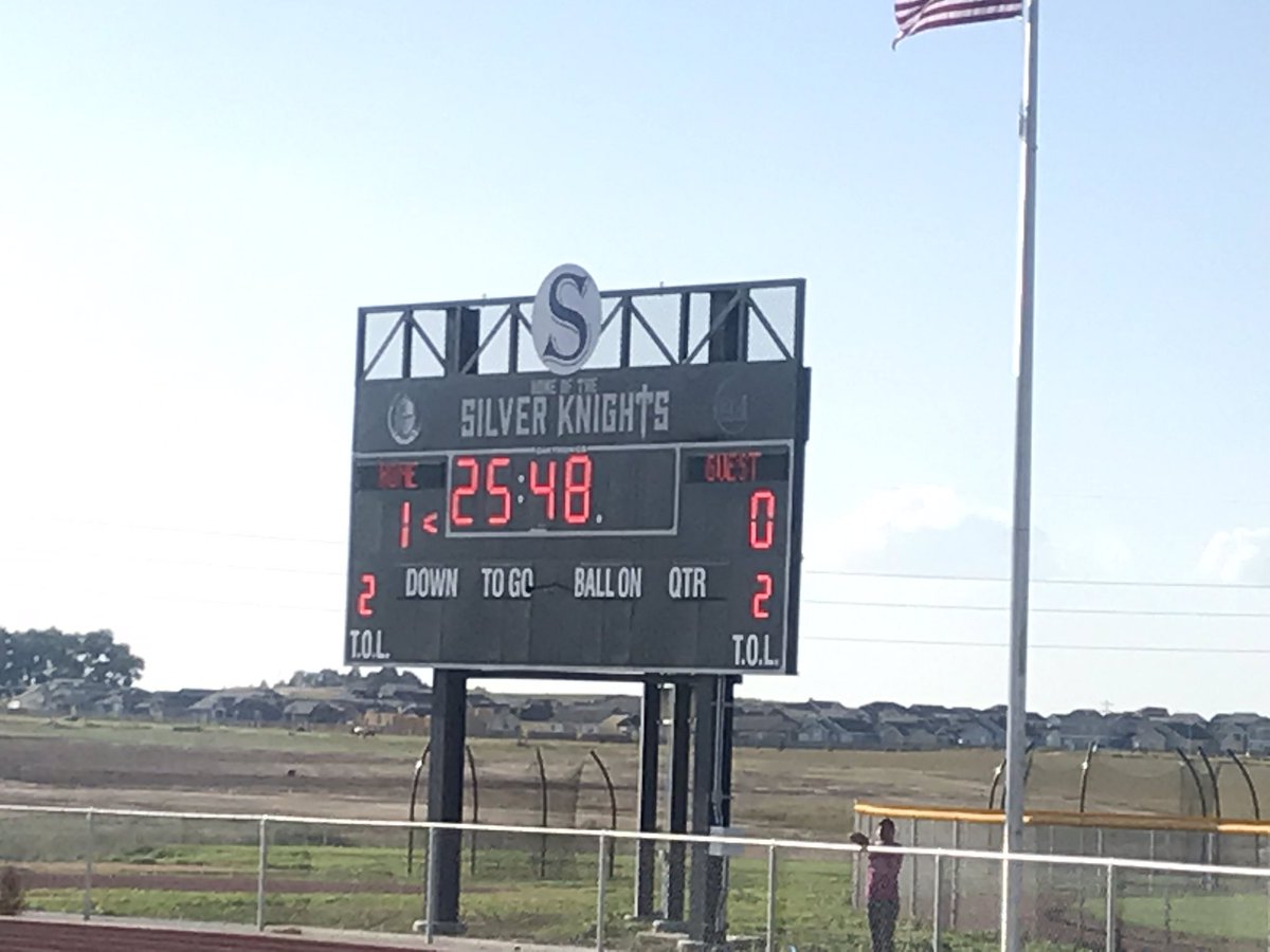 ErnieDerrera's tweet photo. In the first BSOC game in the history of both schools, the Riverdale Ridge Ravens visit the Severance Silver Knights.  Jordan Thompson goes down as the first Silver Knight to score, making it 1-0 with 25:48 to play in@the first half. @UKnightedSHS @chsaa @Harry_Waterman7 #copreps https://t.co/FTEvPAFU6X