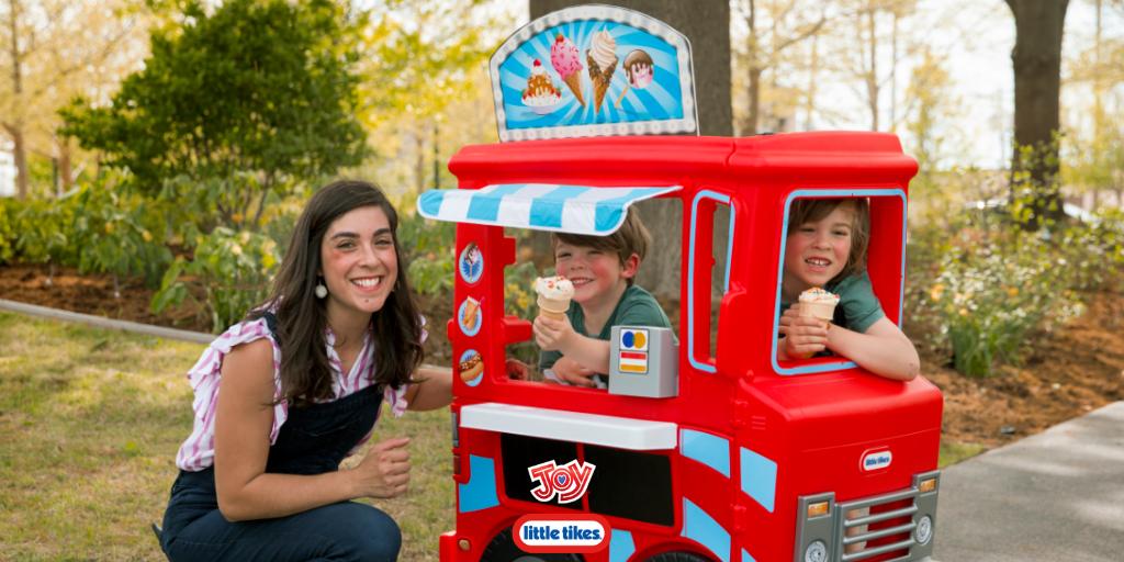 LittleTikes's tweet photo. We’ve whipped up a sweet sweepstakes with our friends at Joy Cone where you can win a Little Tikes® Ultimate Cook & Play Package! Visit https://t.co/XVduKY9ADA to enter today! Sweepstakes ends August 31, 2019! #littletikes #playbig #playbigtour #joycone #joyconeco #bringjoyhome https://t.co/JEeFlGAgeS
