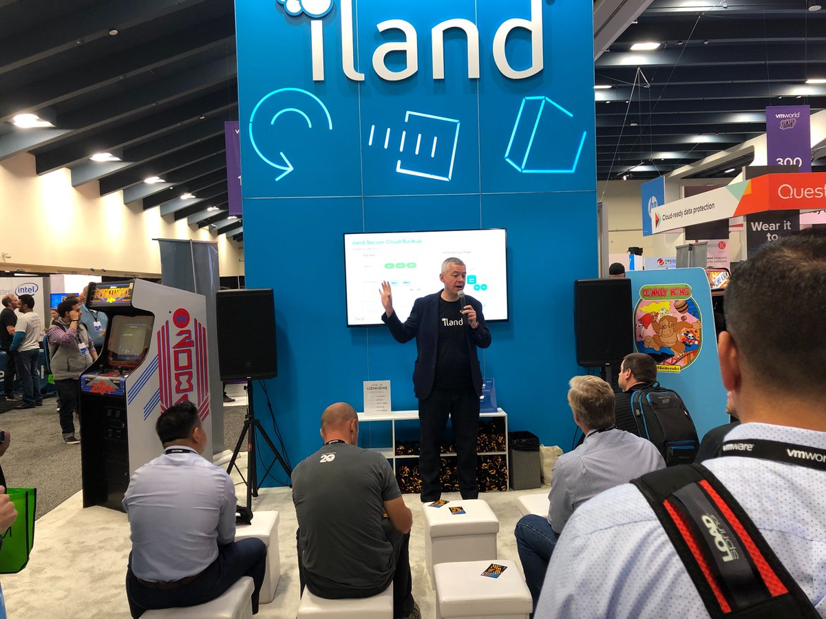 ilandcloud's tweet photo. iland's own Justin Augat and Corey Grone kept the seats filled for our final two presentations of the day! #VMworld #VMworld2019 #LevelUp #L3v3lUp #levelUPiland https://t.co/4uxCJ1P4RV