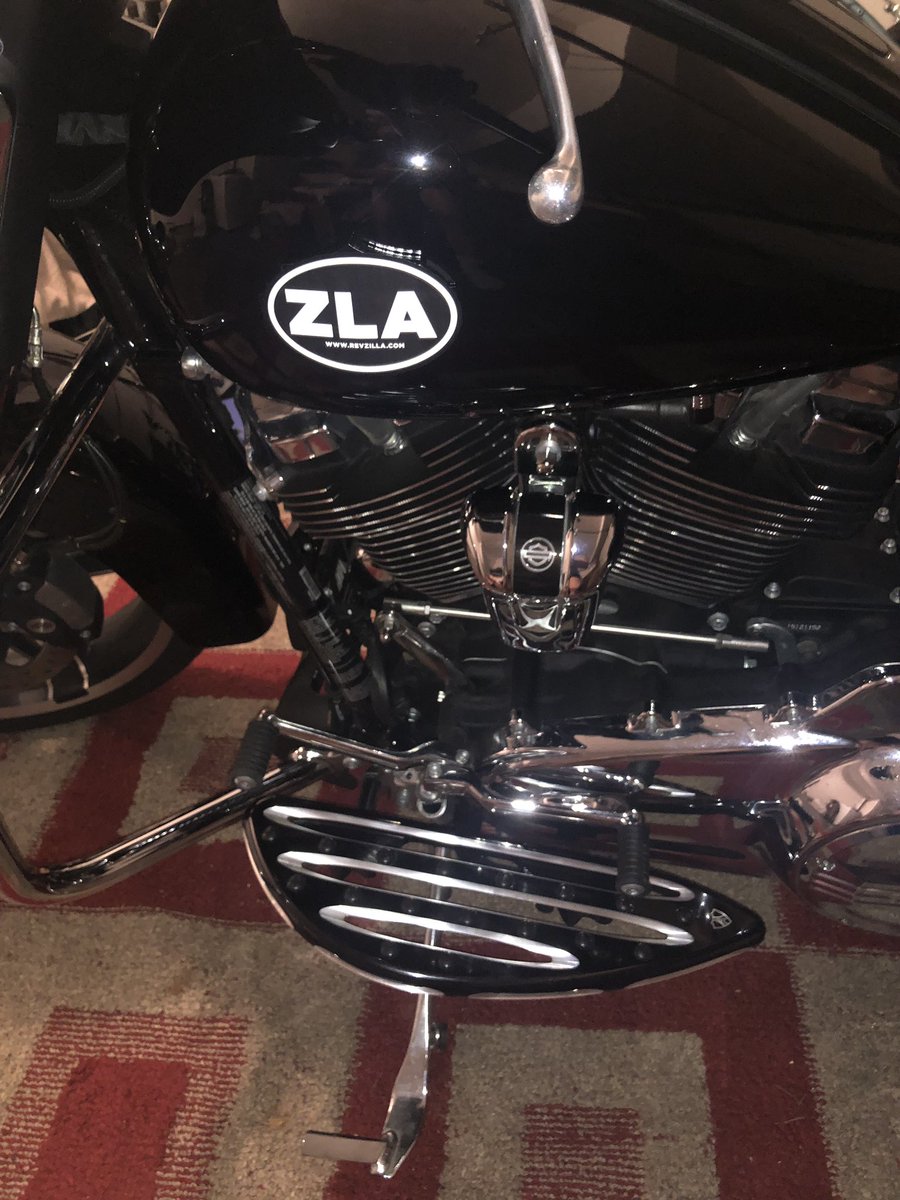 briangreene33's tweet image. New Arlen Ness floorboards.  #RevZilla