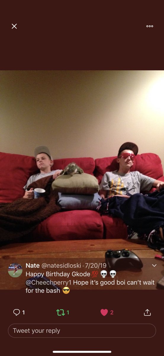 Cheechperry1's tweet photo. Happy birthday Sid love ya Brodie !! 🤞🤖#gkode #birfdaybash @natesidloski https://t.co/o82YGl93UI