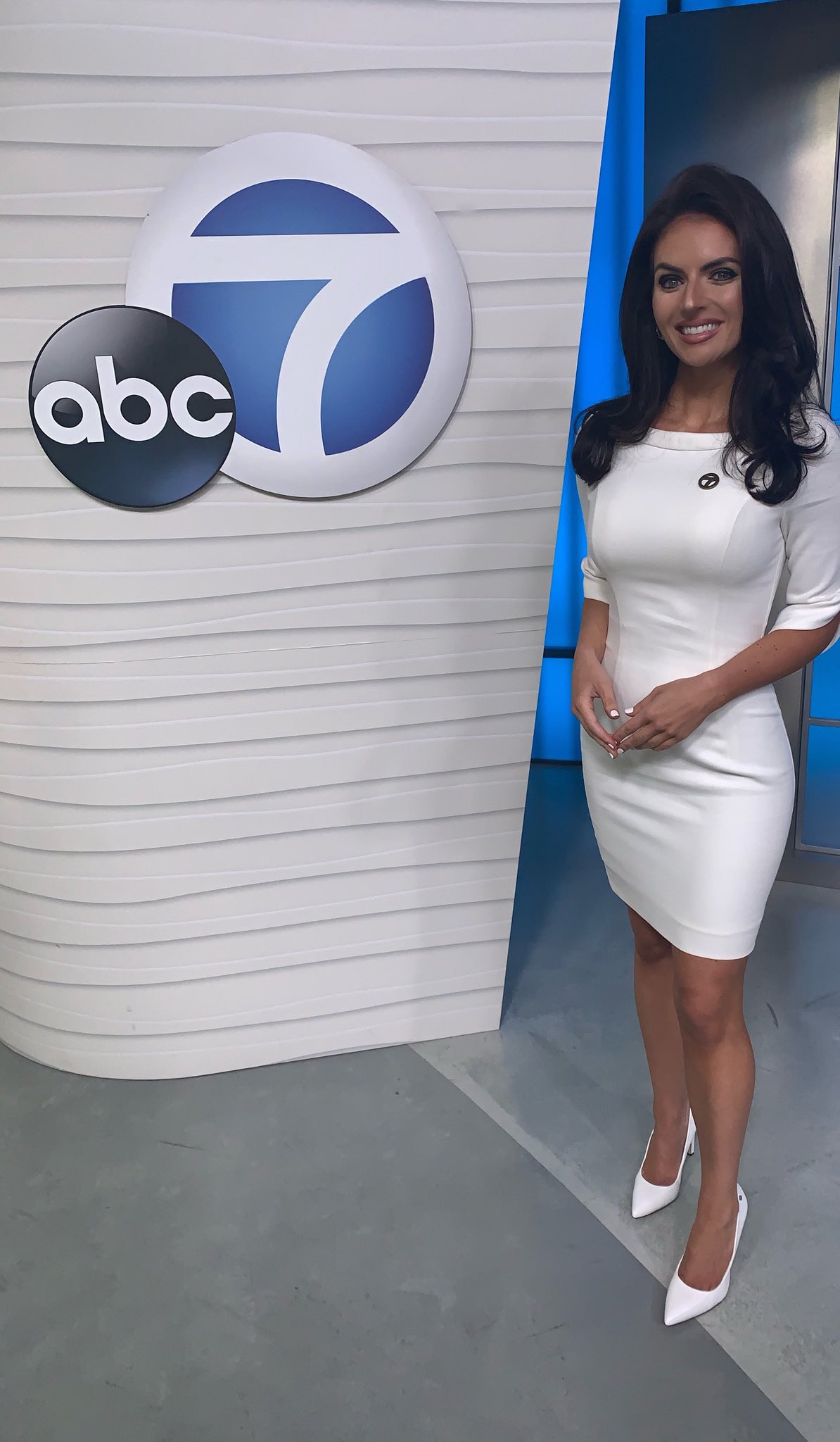 brianna-ruffalo-on-twitter-a-bittersweet-announcement-to-let-you-know-friday-will-be-my-last-day-at-abc30-i-have-accepted-an-incredible-opportunity-at-our-sister-station-kabc-amp-will