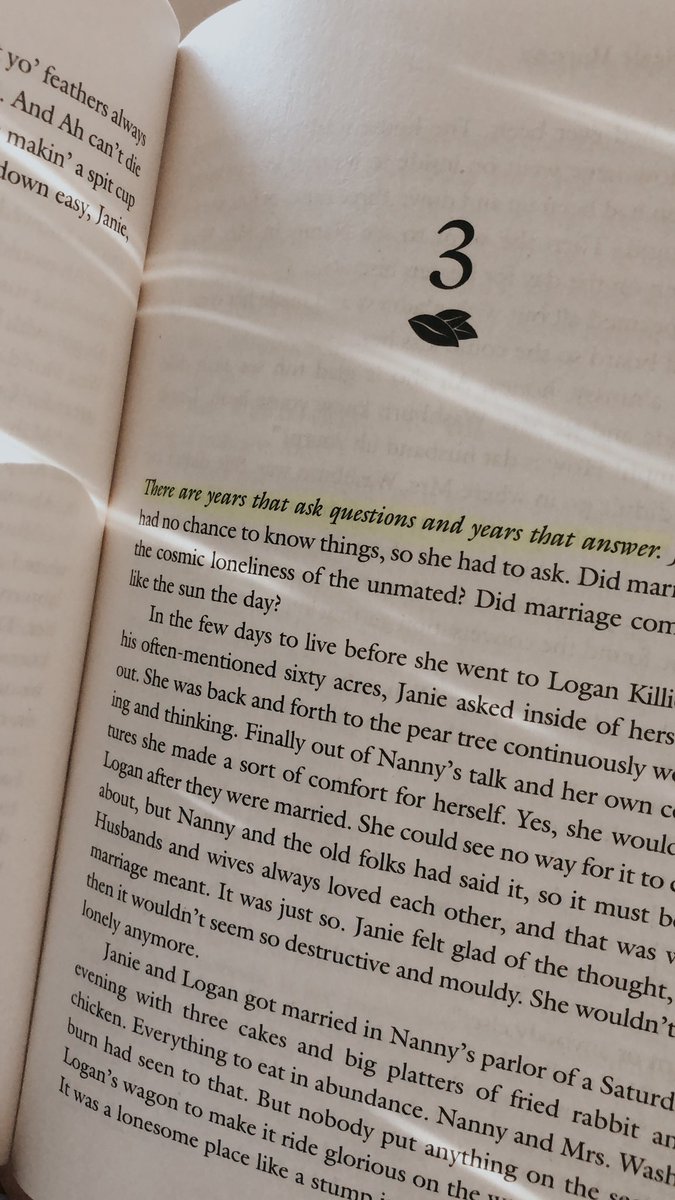 litloungebox's tweet photo. “There are years that ask questions and years that answer.” 

~ #ZoraNealeHurston https://t.co/ia9nAXhbr3
