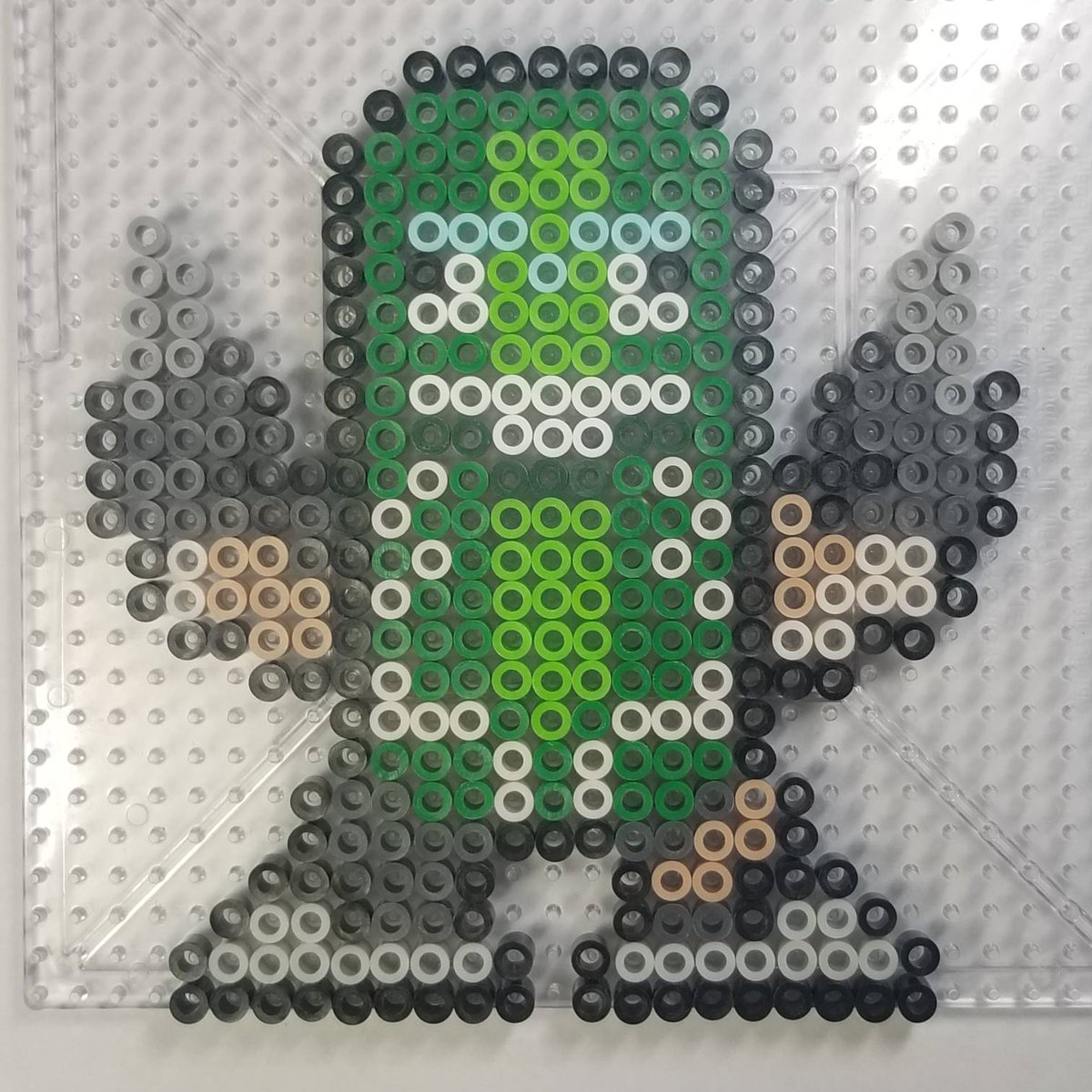 PenguinBus's tweet photo. Pickle Riiiiiiiiiiiiiick!

#RickAndMorty #picklerick #pixelart #chibi #cute https://t.co/MiNO7PcGBq