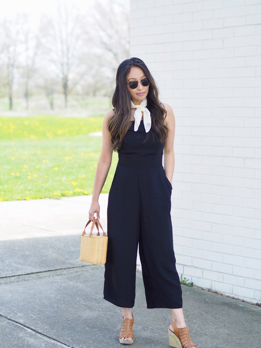 keepieces's tweet photo. 🛍 Summer ending = Summer Sales! 
🤳🏻https://t.co/N1mzNHmvga 
👗My romper is currently 40% (along with the entire store)
👜: Is wicker and top quality, only accessory I splurge on, but you’re in luck because similar items are on sale! https://t.co/sHUTHzk8fh