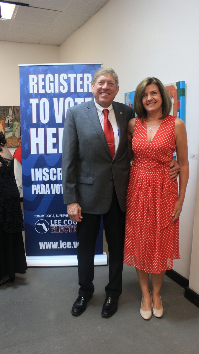 Lee_Elections's tweet photo. Tommy Doyle, Lee County SOE, was a guest speaker at yesterday's A Toast to Tenacity at @ArtInLee, which celebrated the passage of the 19th Amendment.
It was an honor to (grape juice) toast to the women and men, who made this historic achievement possible!
#LeeVotesLocal https://t.co/DVS4MlBBwl
