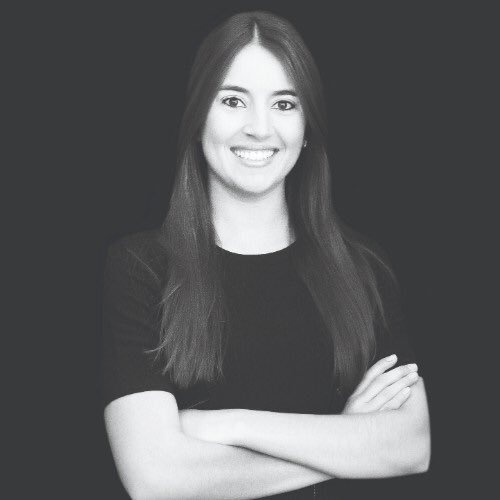ouprssa's tweet photo. ๐จOur #first meeting of the year is TOMORROW @ 6:00 P.M. in @LindseyAndAsp (2nd floor of @GaylordCollege)!๐จ
.
Stop by for snacks, committee info & listen to our speaker, Kristin Morgan! Bring a friend, you wonโt want to miss it!
.
.
.
#OUPRSSA #joinPRSSA #GaylordEdge #PRSSA https://t.co/jIKkPinA2U