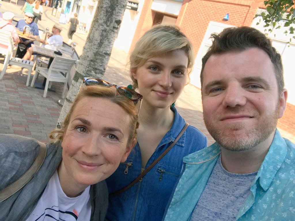 52UpProductions's tweet photo. In the last year we've had new babies, jobs, houses, travel... life goes on! But the sunny bank holiday gives 52Up Productions time to put our heads together again ☀️🎭💡 #watchthisspace #bestlaidplans https://t.co/QlMZrWNu4x