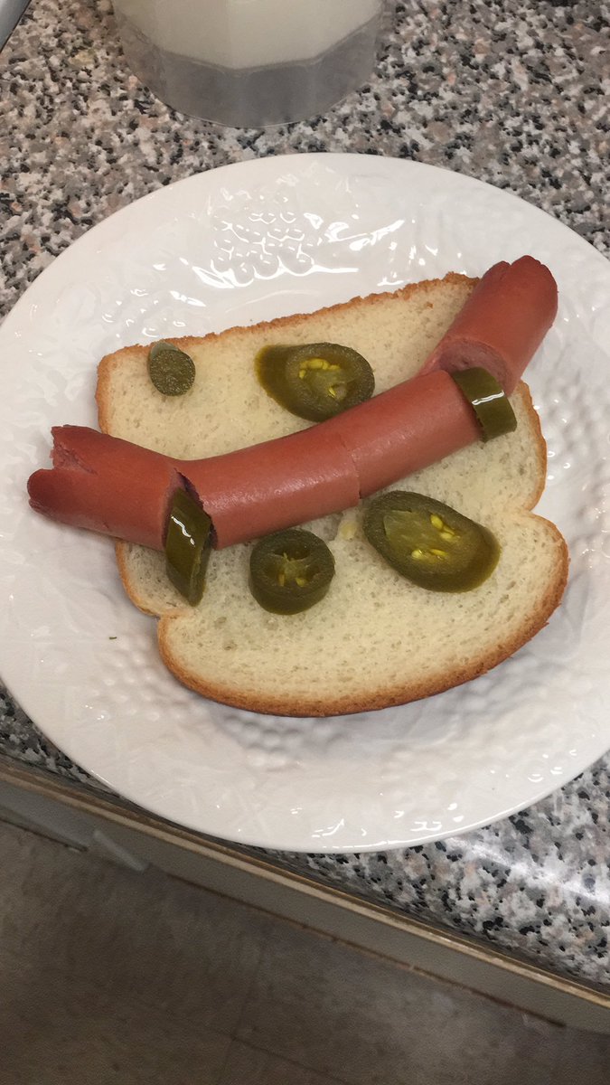 <a href="/GordonRamsay/">Gordon Ramsay</a> what you know about Cuisine??? 😤💯