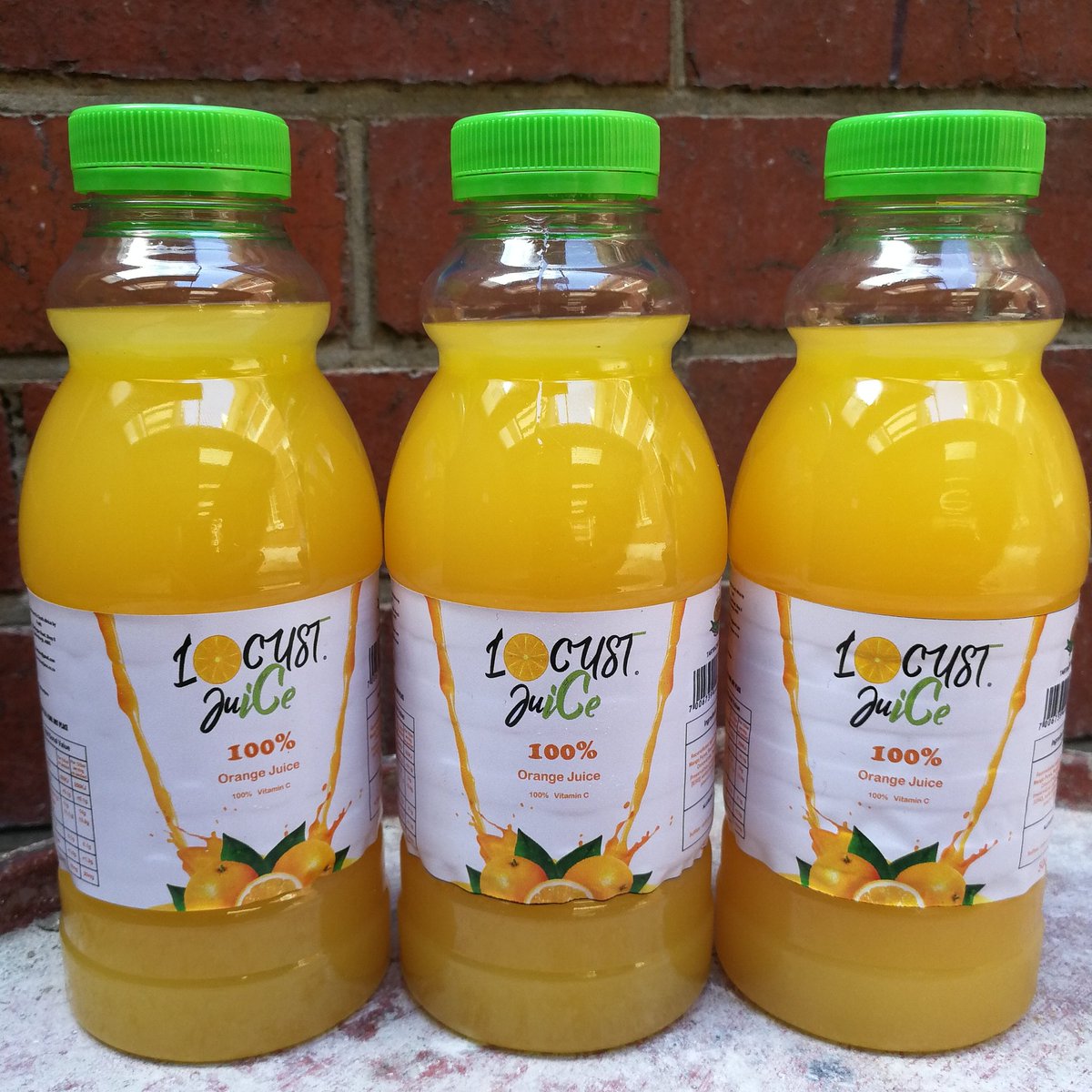 Ntethelelolocus's tweet photo. Locust juice https://t.co/rojio2upRv