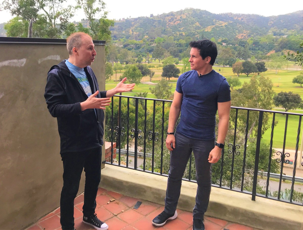 RoyTurnerII's tweet image. Directing @QueerAsFolkUSA 's @HalSparks for our upcoming @kingsx documentary. Incredibly funny, insightful &amp;amp; his love for the band is infectious. Excited to share more soon #Kingsxmovie #newKingsxMusicIsComing