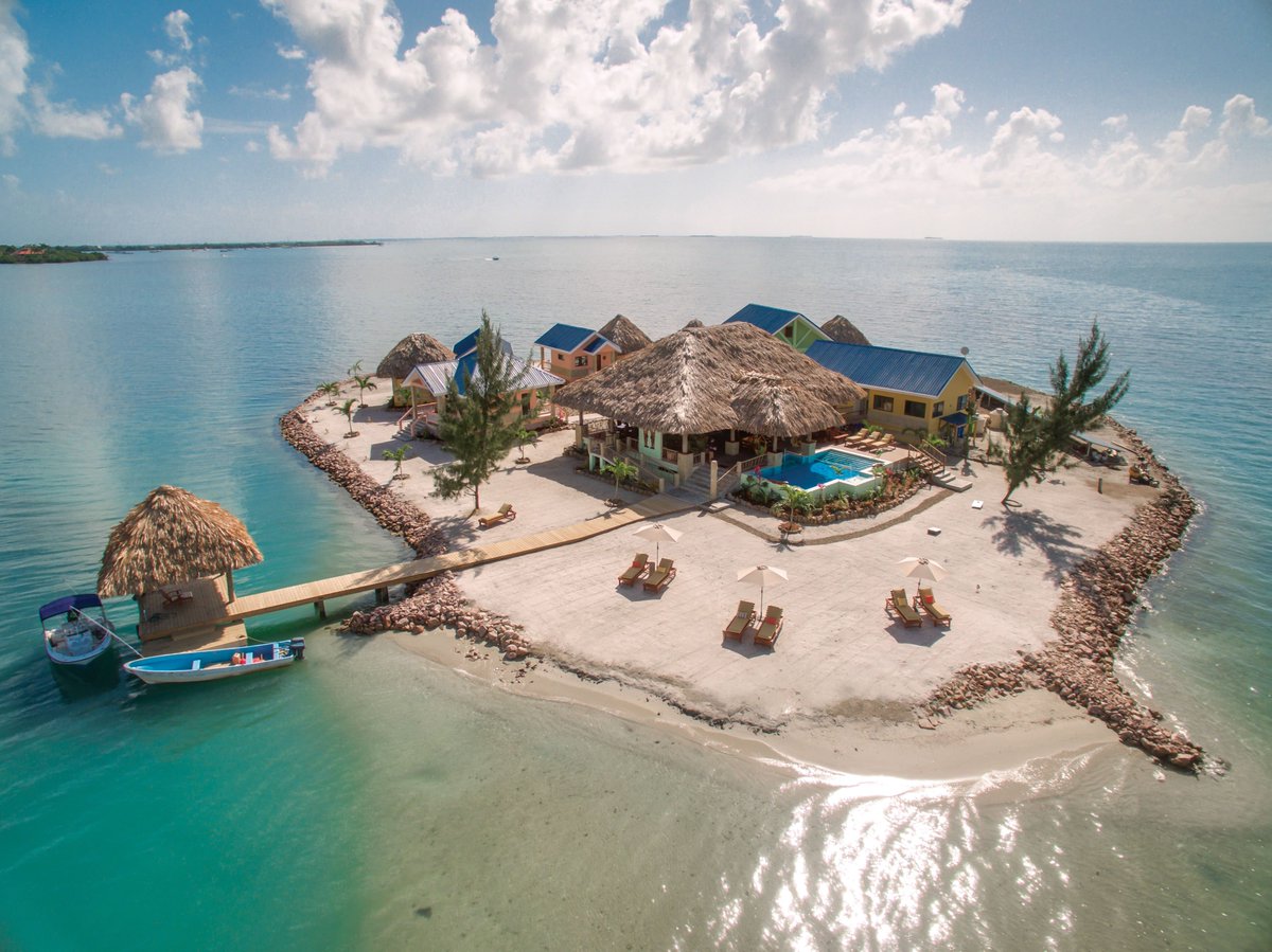 EscortWarwick's tweet photo. Oh really best picture and best island) https://t.co/SpkOxZAfvB https://t.co/DvGG12Iv3z