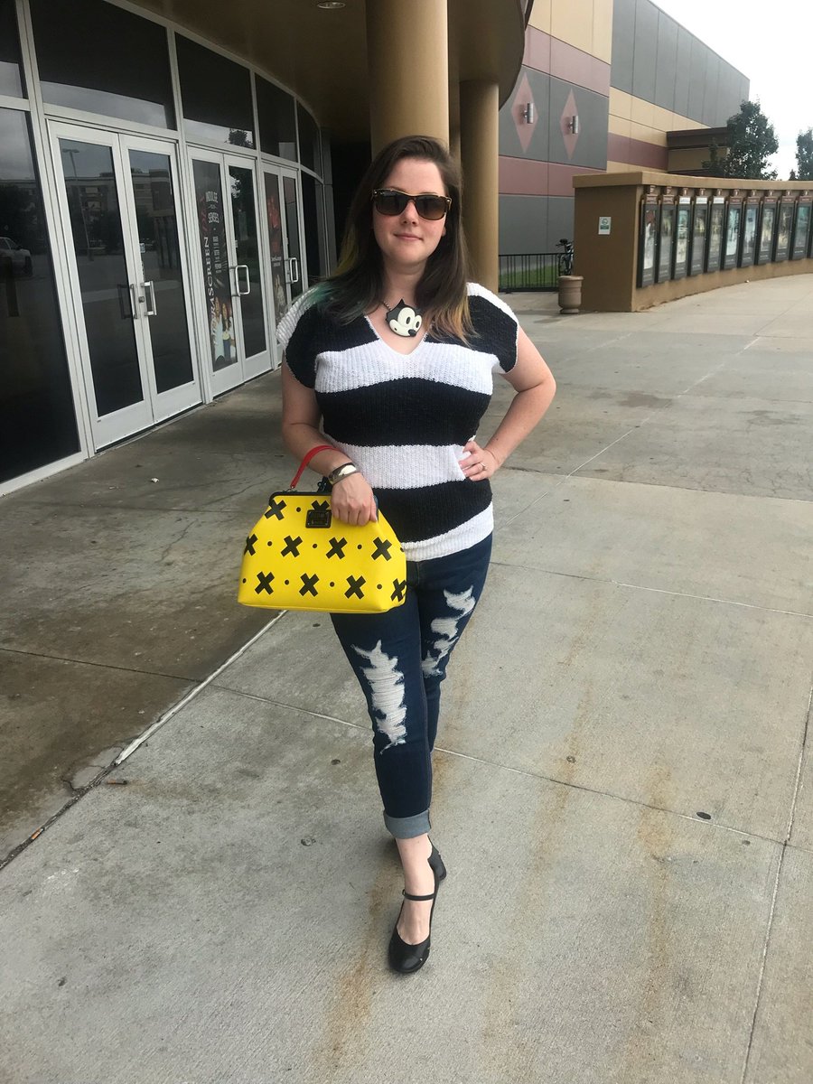 Skye on X In love with my new Felix The Cat Loungefly Bag of Tricks. https t Y5x24YpweI X