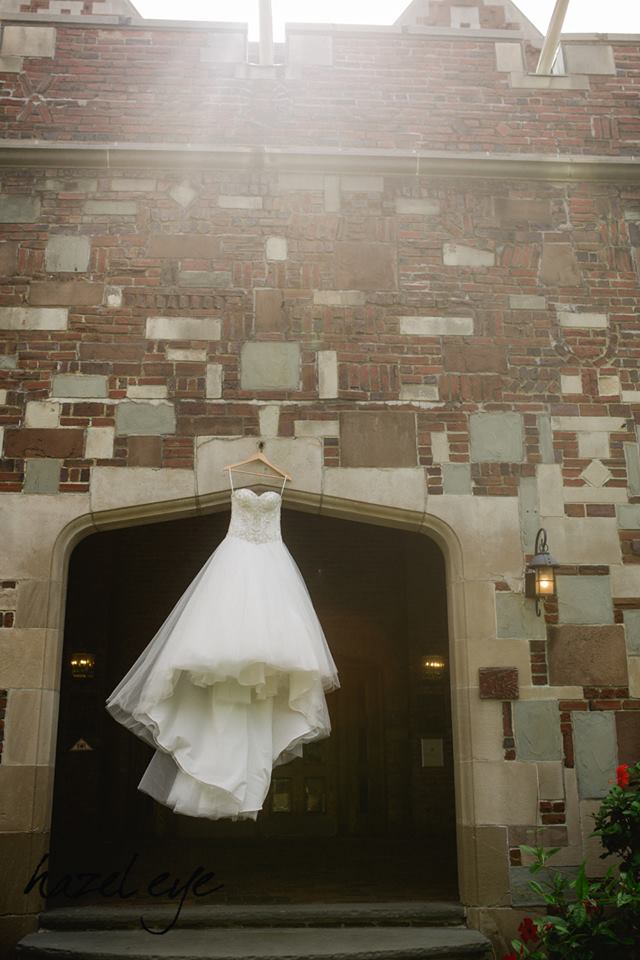 The busy Fall wedding season is right around the corner and we can’t hardly wait!