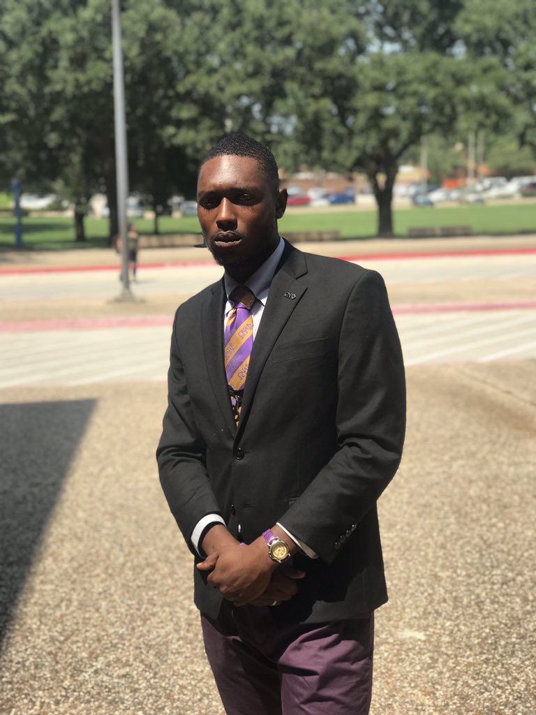 coltoltheii's tweet photo. Let’s Start The Semester Off Right ✅
#PVProducesProductivePeople #OmegaManMonday https://t.co/ZZn6AuZV5M