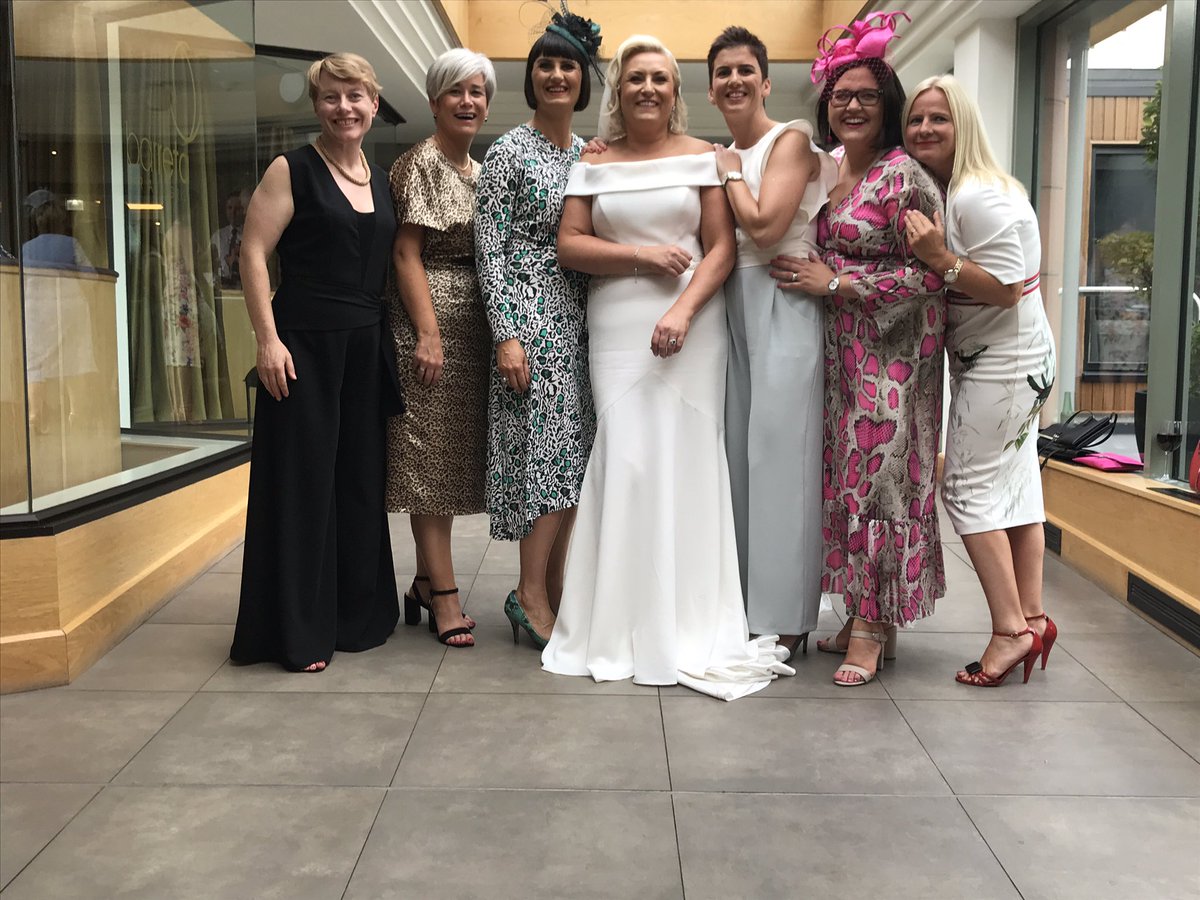 CathyTyrone's tweet photo. A return to twitter after my hols ☀️😎 #completebreak I did get some @StirUni #returnjourney miles in @Maggie_Cusack #sunsetkayak #Dubrovnik as well as family time #newniece and fab wedding #friends https://t.co/cXBQCgjNiV