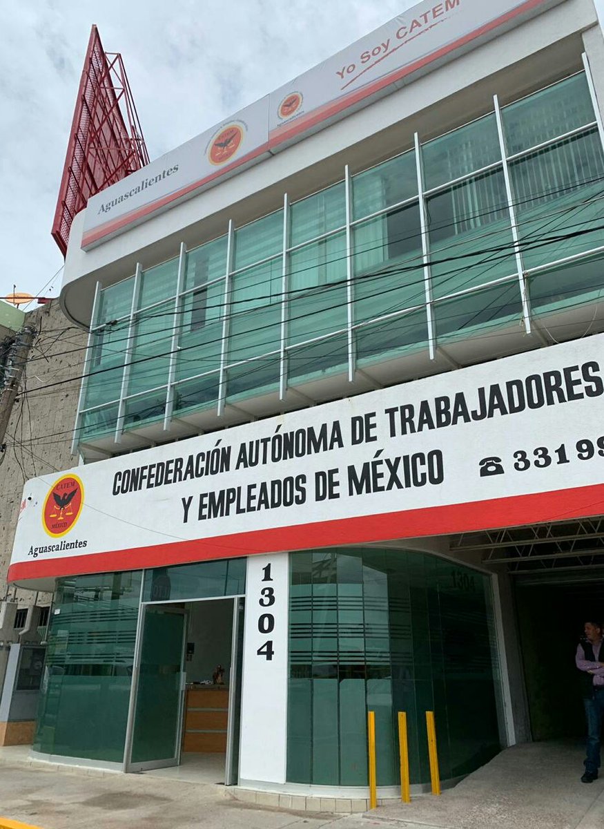 PedrohacesO's tweet photo. Inauguramos de manera oficial las oficinas de #CATEMAguascalientes. Son el resultado de años de lucha por un sindicalismo #democrático y #participativo. 
¡Sus puertas están abiertas a todos los trabajadores y empresarios del estado! https://t.co/qcCfEo92ct