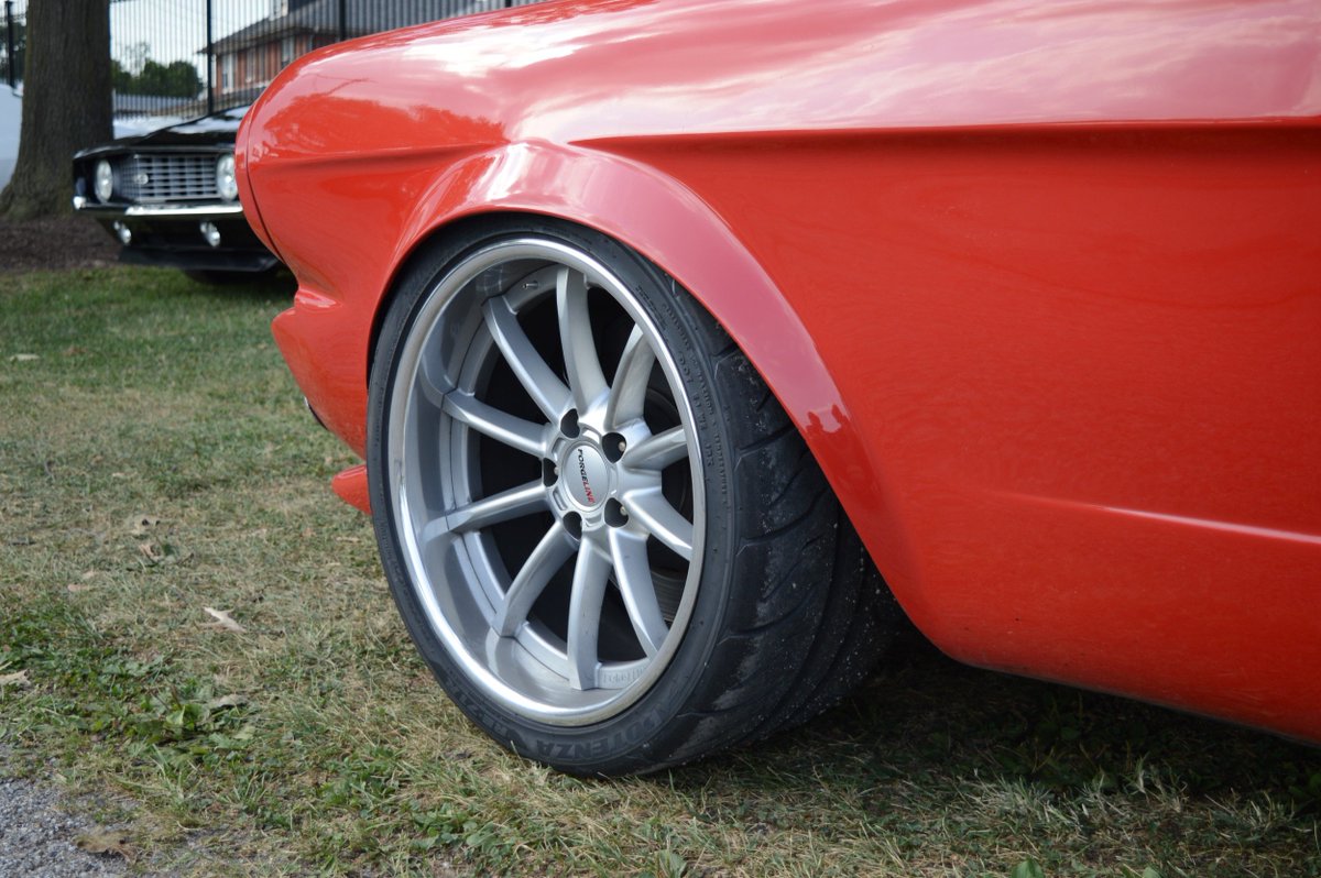 ForgelineWheels's tweet photo. How do you build a #protouring #Ford #Mustang? Ken has it down to an art with #forgeline #ML3C! https://t.co/HA9KJDa2Hs https://t.co/vPm7T1WP8j