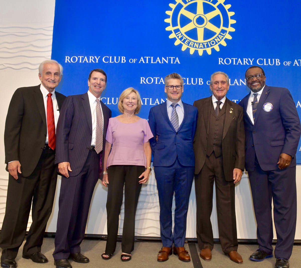 Great day at rotary with the Atlanta Falcons. Great information on player safety, &amp; development. Discussed how technology is being used in sports and the importance of being a part of the community by helping others. “Service above self”
