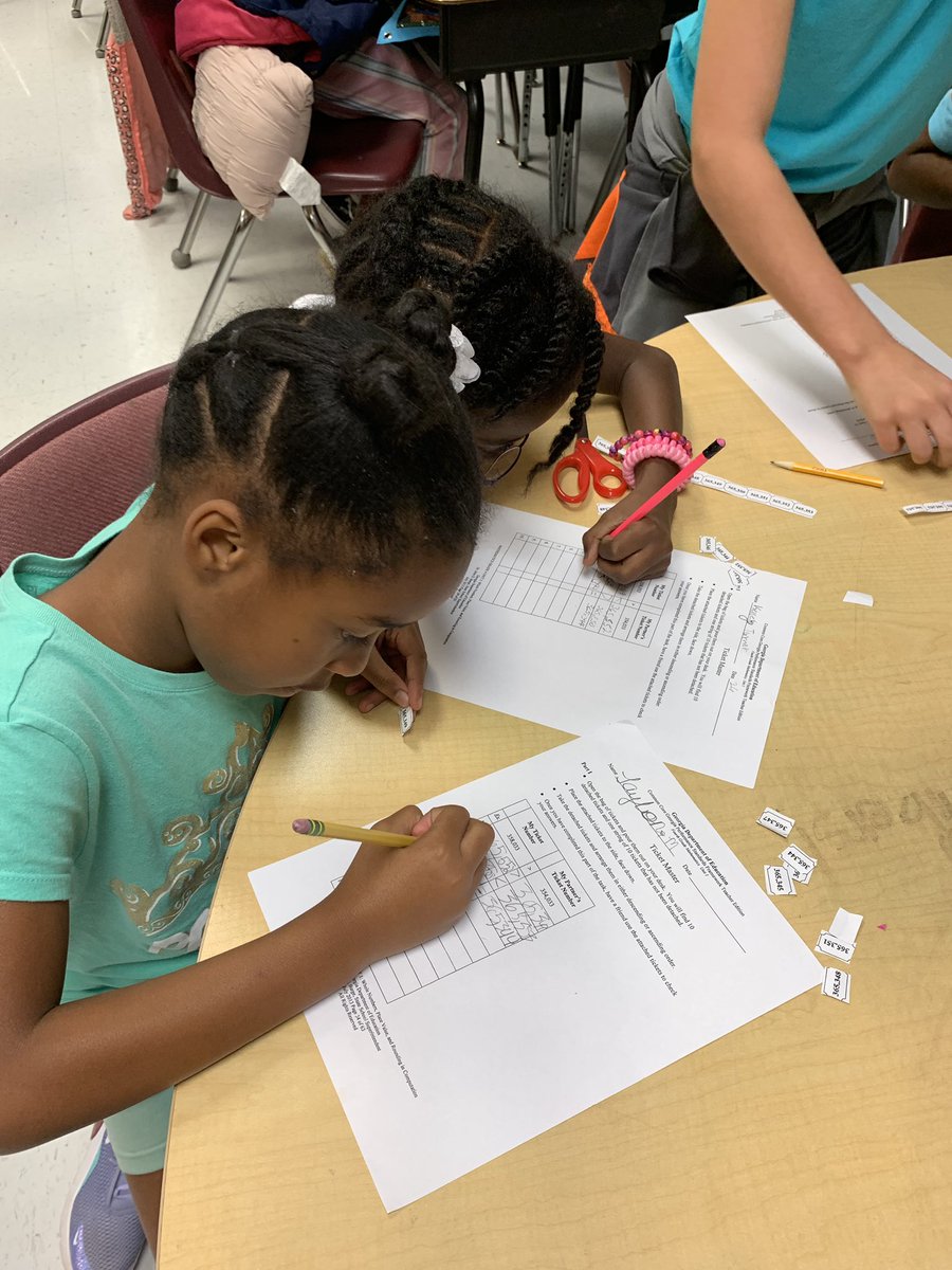 MrsMathTech's tweet photo. Order numbers with Carnival Tickets Task! Compare with a partner! #iteach4thgrade #LetsTaskAboutIt #NCSSbetheBest #CougarPride @RPES_Cougars @RyanEarlJames https://t.co/9vC1feLt6Y