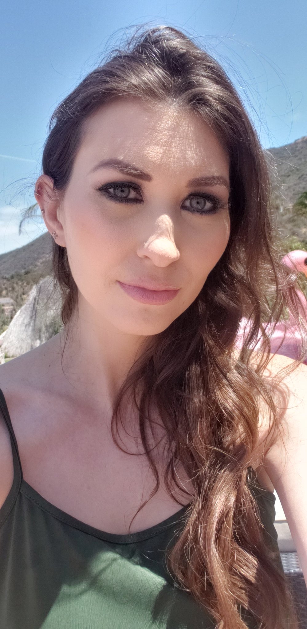 TW Pornstars - 1 pic. Angelina Diamanti. Twitter. Waiting to go on set for @DevilsFilmXXX. 9:29